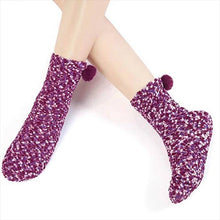 Carregar imagem no visualizador da galeria, Winter Fuzzy Slipper Socks WIth Gift Box🔥Buy 5 Get FREE SHIPPING - Libiyi